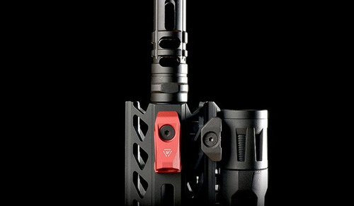 Strike Industries - Link abgewinkelte QD-Montage - Rot